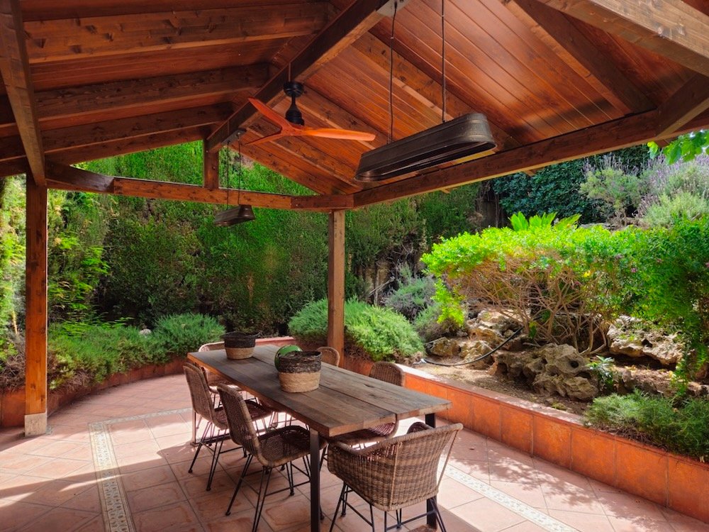 Property 2452 - Image 12